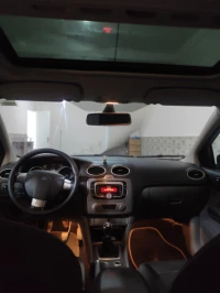 Ford Focus 5 portes 2010 Titanium