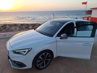 voitures-seat-leon-2023-mostaganem-algerie