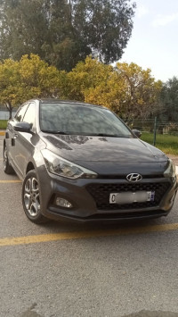 voitures-hyundai-i20-2019-crdi-guelma-algerie