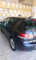 voitures-volkswagen-golf-6-2010-biskra-algerie