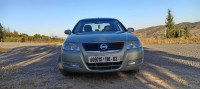 voitures-nissan-sunny-2010-aflou-laghouat-algerie