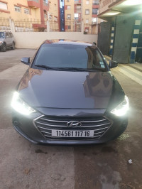 voitures-hyundai-elantra-2017-berrouaghia-medea-algerie