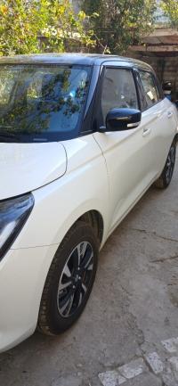 سيارات-suzuki-swift-2025-تأمين-شامل-لمدة-عام-الأرضية-مغلفة-الشقفة-جيجل-الجزائر