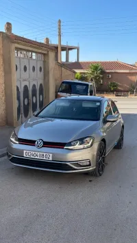 Volkswagen Golf 7 2018 Confortline