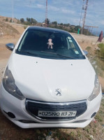 voitures-peugeot-208-2013-tissemsilt-algerie