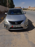 voitures-nissan-sunny-2015-el-oued-algerie