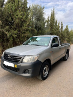 voitures-toyota-hilux-2014-mascara-algerie