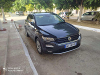 voitures-volkswagen-t-roc-2022-noir-mohammadia-mascara-algerie