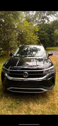 Volkswagen Taos 2022 SE Black 