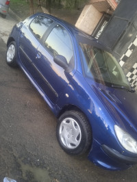 voitures-peugeot-206-2003-cherchell-tipaza-algerie