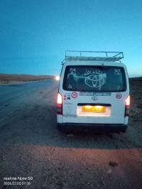 حافلة-toyota-hiace-2011-أربوات-البيض-الجزائر