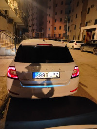 voitures-skoda-fabia-2021-style-hydra-alger-algerie