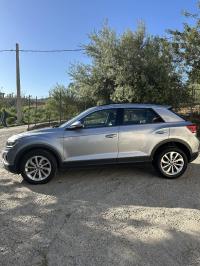 سيارات-volkswagen-t-roc-2023-life-البوني-عنابة-الجزائر