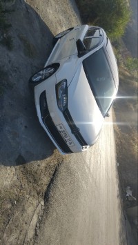 سيارات-volkswagen-polo-2013-بني-جليل-بجاية-الجزائر