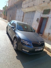 سيارات-skoda-octavia-2015-elegance-بوقطب-البيض-الجزائر