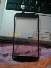 LG Nexus 4 E960 thumbnail 4