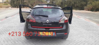 voitures-renault-megane-3-2011-bouinan-blida-algerie