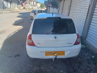 voitures-renault-clio-campus-2012-bye-sidi-amar-annaba-algerie