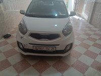 voitures-kia-picanto-2014-funny-sidi-amar-annaba-algerie