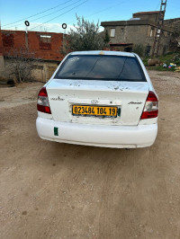 voitures-hyundai-accent-2004-gle-bougaa-setif-algerie