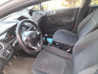 voitures-ford-fiesta-2013-city-les-eucalyptus-alger-algerie