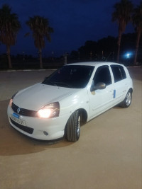 voitures-renault-clio-campus-2013-bye-ouled-el-alleug-blida-algerie