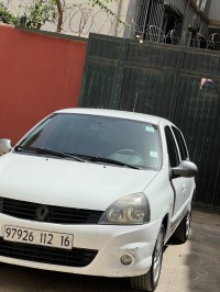 سيارات-renault-clio-campus-2012-bye-حسين-داي-الجزائر