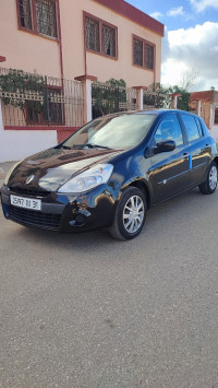 voitures-renault-clio-3-2011-dynamique-oran-algerie