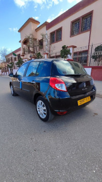 voitures-renault-clio-3-2011-dynamique-bir-el-djir-oran-algerie