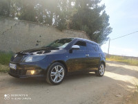 voitures-skoda-fabia-2011-lakhdaria-bouira-algerie