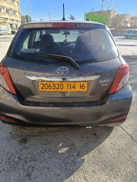 voitures-toyota-yaris-2014-batna-algerie