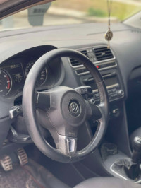 voitures-volkswagen-polo-2012-style-constantine-algerie