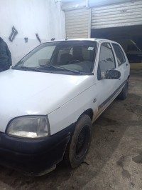 سيارات-renault-clio-1-1996-البويرة-الجزائر