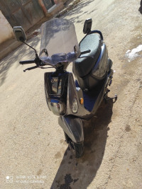 motos-et-scooters-estaet-x-vms-2024-khemis-miliana-ain-defla-algerie