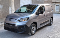 voitures-fiat-doblo-2024-new-batna-algerie