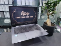 ASUS ZENBOOK 14, i5-8250U, 8GB, 256GB SSD