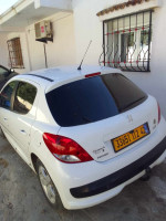 voitures-peugeot-207-2012-sportium-kolea-tipaza-algerie