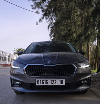 voitures-skoda-fabia-2022-lakhdaria-bouira-algerie