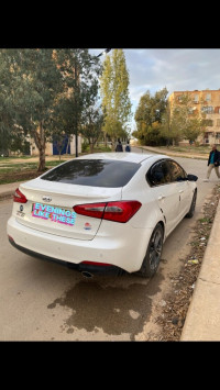 voitures-kia-cerato-2015-blida-algerie