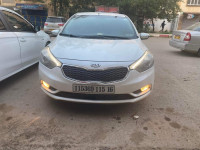 voitures-kia-cerato-2015-blida-algerie