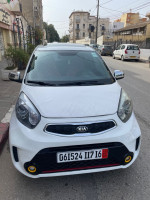 voitures-kia-picanto-2017-sportline-bab-ezzouar-alger-algerie