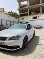 voitures-seat-leon-2015-chiffa-blida-algerie