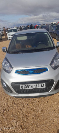 voitures-kia-picanto-2014-style-bir-bouhouche-souk-ahras-algerie