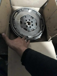 pieces-vehicules-volon-moteur-clio-4-gt-line-es-senia-oran-algerie