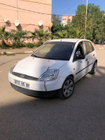 voitures-ford-fiesta-2005-bougara-blida-algerie