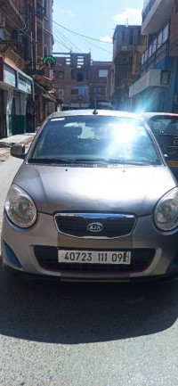 voitures-kia-picanto-2011-meftah-blida-algerie