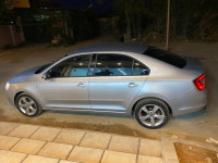 voitures-skoda-rapid-2014-bordj-el-kiffan-alger-algerie