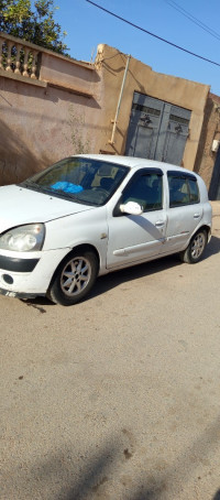 voitures-renault-clio-2-2001-mostaganem-algerie