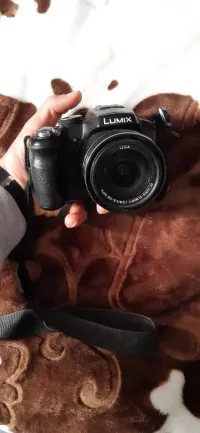Lumix dmc fz200 objectif 25-600mm