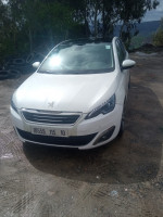 moyenne-berline-peugeot-308-2015-gt-line-ait-laziz-bouira-algerie